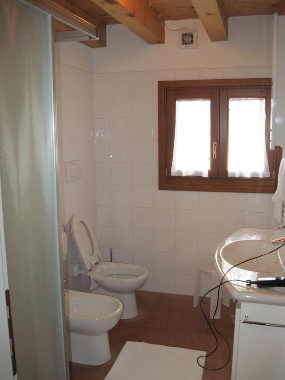 מירה Villa Pastori חדר תמונה